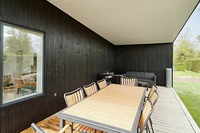 8 Personen Ferienhaus in Nysted