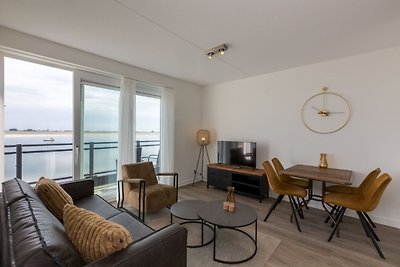 Appartement met uitzicht op de jachthaven