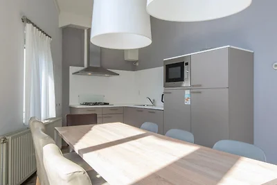 Neu gestalteter Bungalow mit Pool