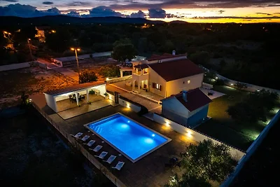 Friedliche Villa in der Nähe der...