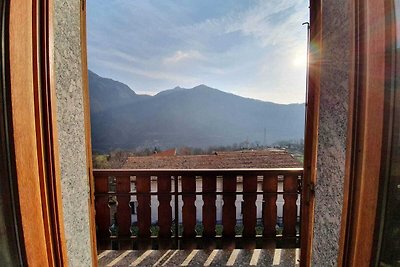 Gemütliche Wohnung in Vendrogno mit Balkon