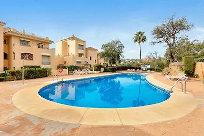 Charmante villa met terras