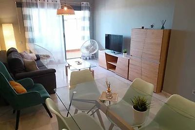Schöne Wohnung mit Meerblick und Pool in...