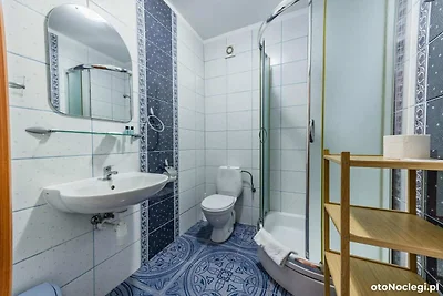 Studio für 3 Personen, Rewal