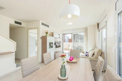 Penthouse in Roses nahe Strand de la Punta