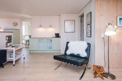 Strandhuisje met aanbouw