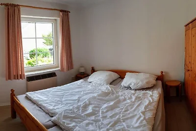 Freundliche Ferienwohnung mit Garten
