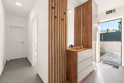 Charmante und moderne Wohnung in Brodarica