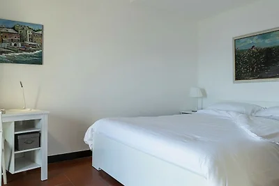 Wohnung in Genova mit Balkon und Parken