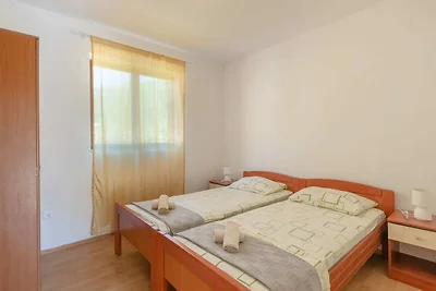Apartment Olivera direkt am Meer mit Terrasse