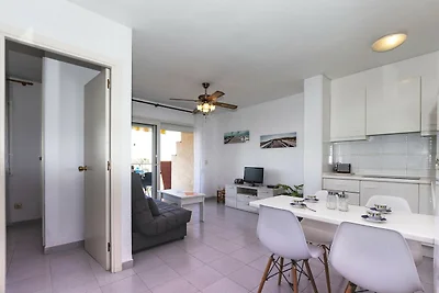 Wohnung in Roses mit Terrasse