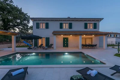 Villa in Barban mit Schwimmbecken