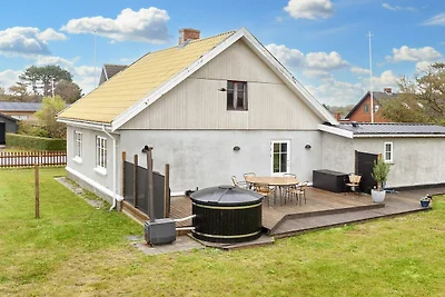 4 Sterne Ferienhaus in Læsø-By Traum