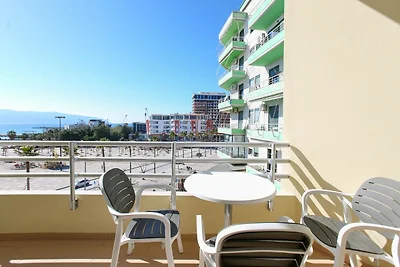 H�bsche Wohnung der Nהhe des Strandes Uji...