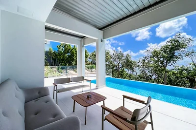 Villa a Saint-François con piscina a sfioro