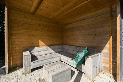 Entspannender Waldurlaub für 6 Personen