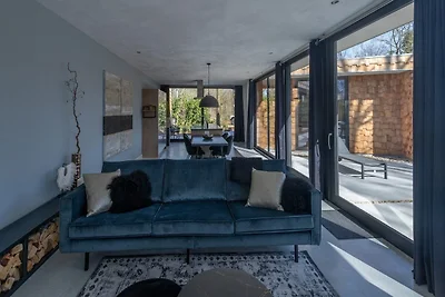 Wellness-Villa mit privatem Whirlpool