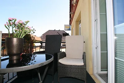 Modernes Appartement mit Balkon, Wiek