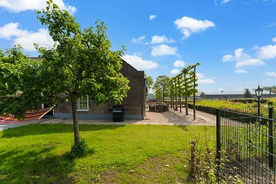 The Old Farmhouse mit Terrasse in Montfoort