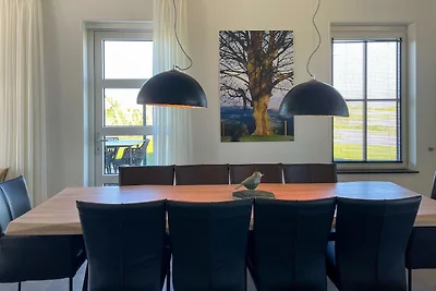 Schöne Villa mit Sauna und freiem Blick