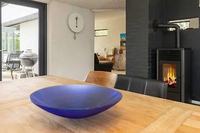 6 Personen Ferienhaus in Væggerløse-By Traum