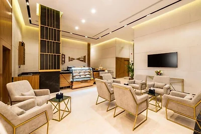 Eleganza Executive | Fuga di Lusso al Sunday...