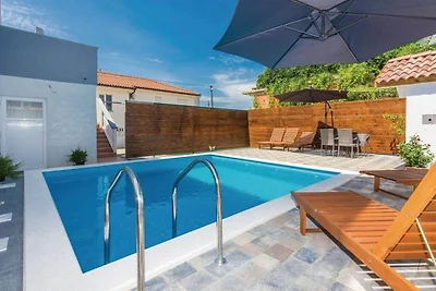 Villa mit 1 Schlafzimmer