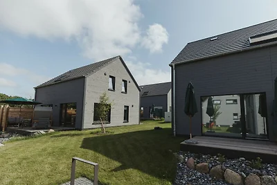 Skandinavisch eingerichtetes Doppelhaus in...