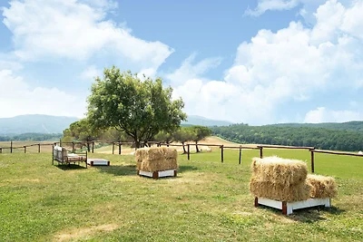 Rustige boerderij nabij Pisa