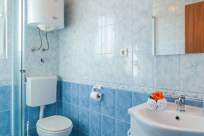 Apartments Island Beat - One Bedroom Apartmen...