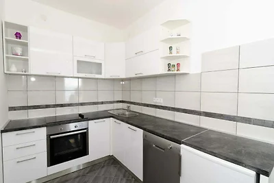 Apartment mit Terrasse und Meerblick