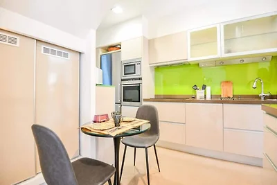 Villa Notre-Dame Piscine Parkplatz 4...