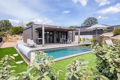 Apartamento Lecci con piscina al aire libre