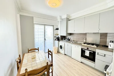 Apartment in Palm Beach in der Nähe von Moure...