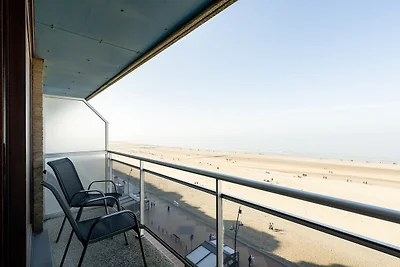 Küstenwohnung in der Nähe von Pier, Casino