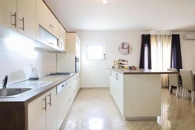 Villa Maja - Three bedroom villa with pool