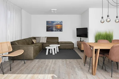 Villa aan Veerse Meer met Sauna
