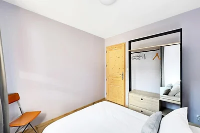 Appartement in Les Carroz met privétuin