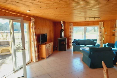 Double bungalow with terrace in the Mirow hol...
