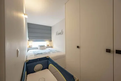 Zonnig appartement met zijdelings zeezicht