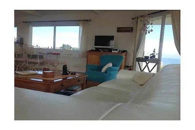 Ferienhaus in Sibiril mit Schwimmbecken