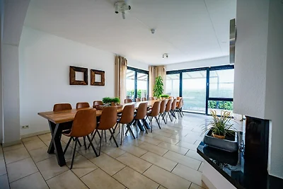 Ferienhaus am Hafen mit Sauna und Spielzimmer