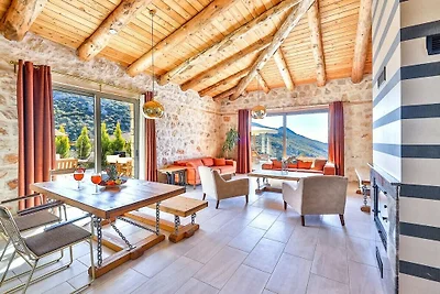 Finca in Kalkan mit Schwimmbecken