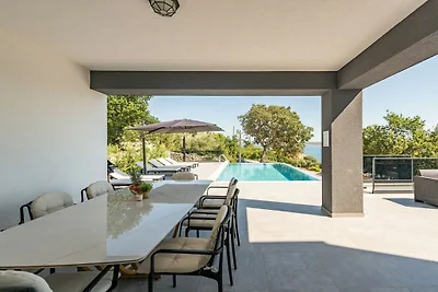 Seaview Villa A`More with heated pool