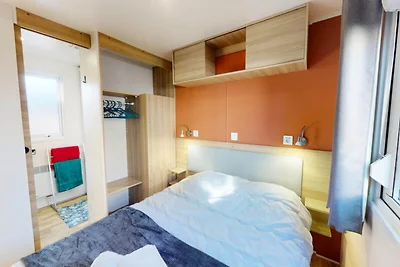 Mobilheim mit beheiztem Schwimmbad