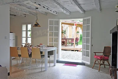 Wunderschöne Villa mit Schwimmbad in Artigat