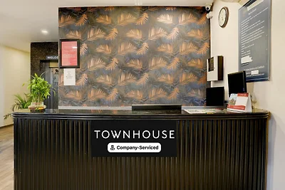 Super Townhouse Ulsoor