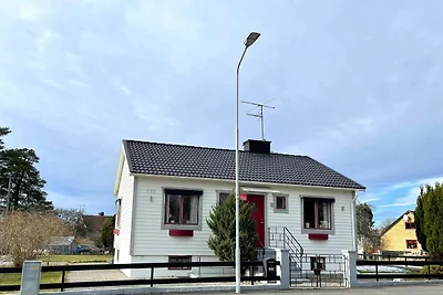 3 persone case ad MARIESTAD-By Traum