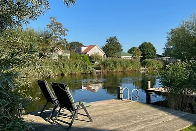 Ferienhaus in Makkum mit Schwimmbecken