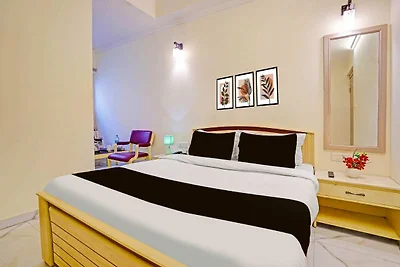 Residenza dicittà quercia Nirman Nagar...